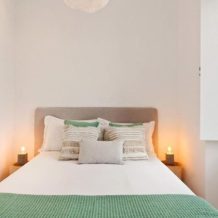 Modern Portuguese 1 Bedroom Apartment In Belem Lisboa Exterior foto