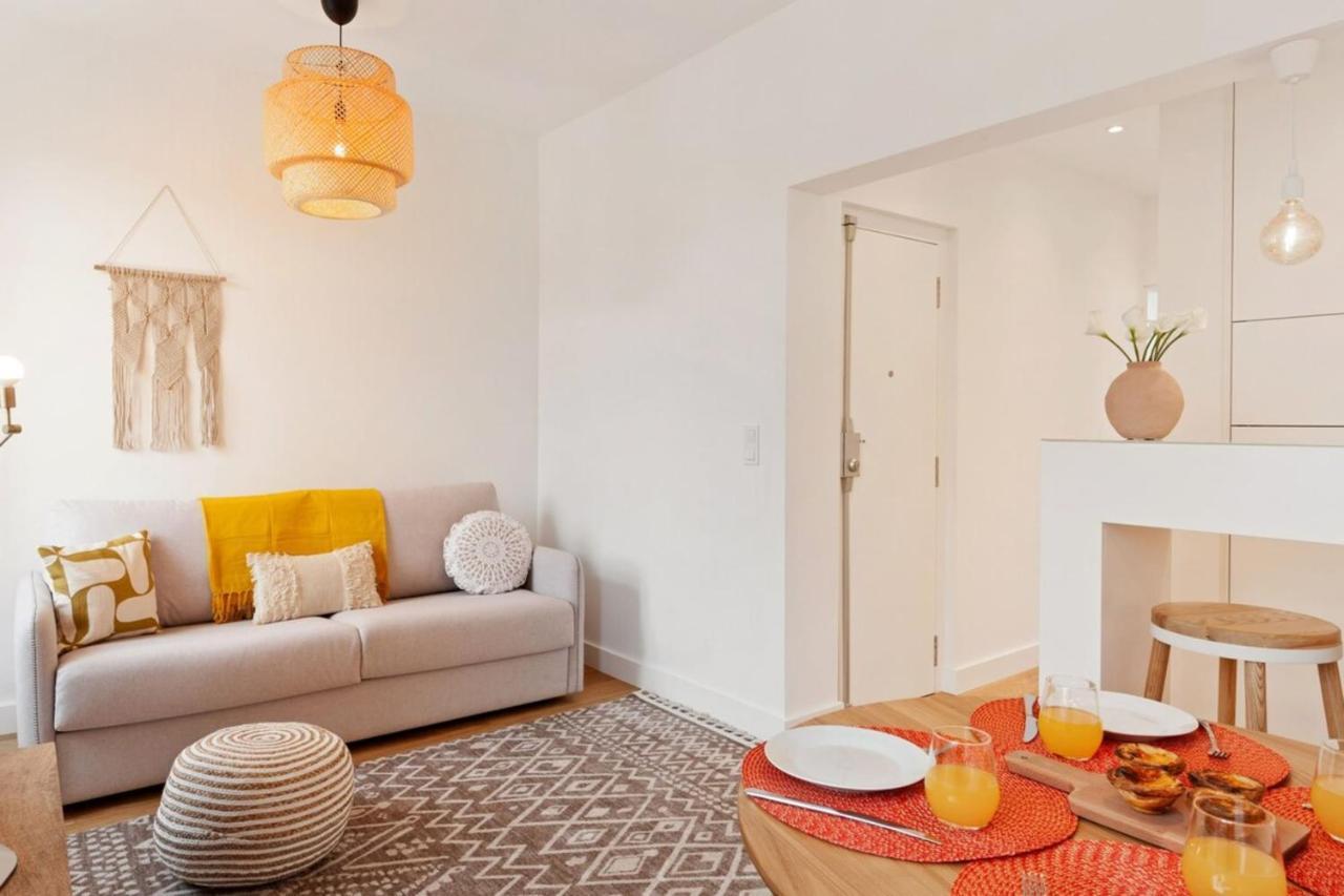 Modern Portuguese 1 Bedroom Apartment In Belem Lisboa Exterior foto