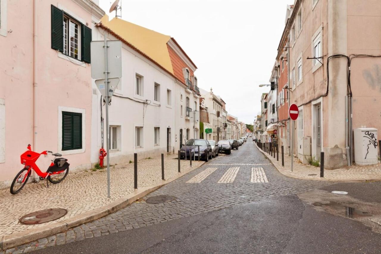 Modern Portuguese 1 Bedroom Apartment In Belem Lisboa Exterior foto