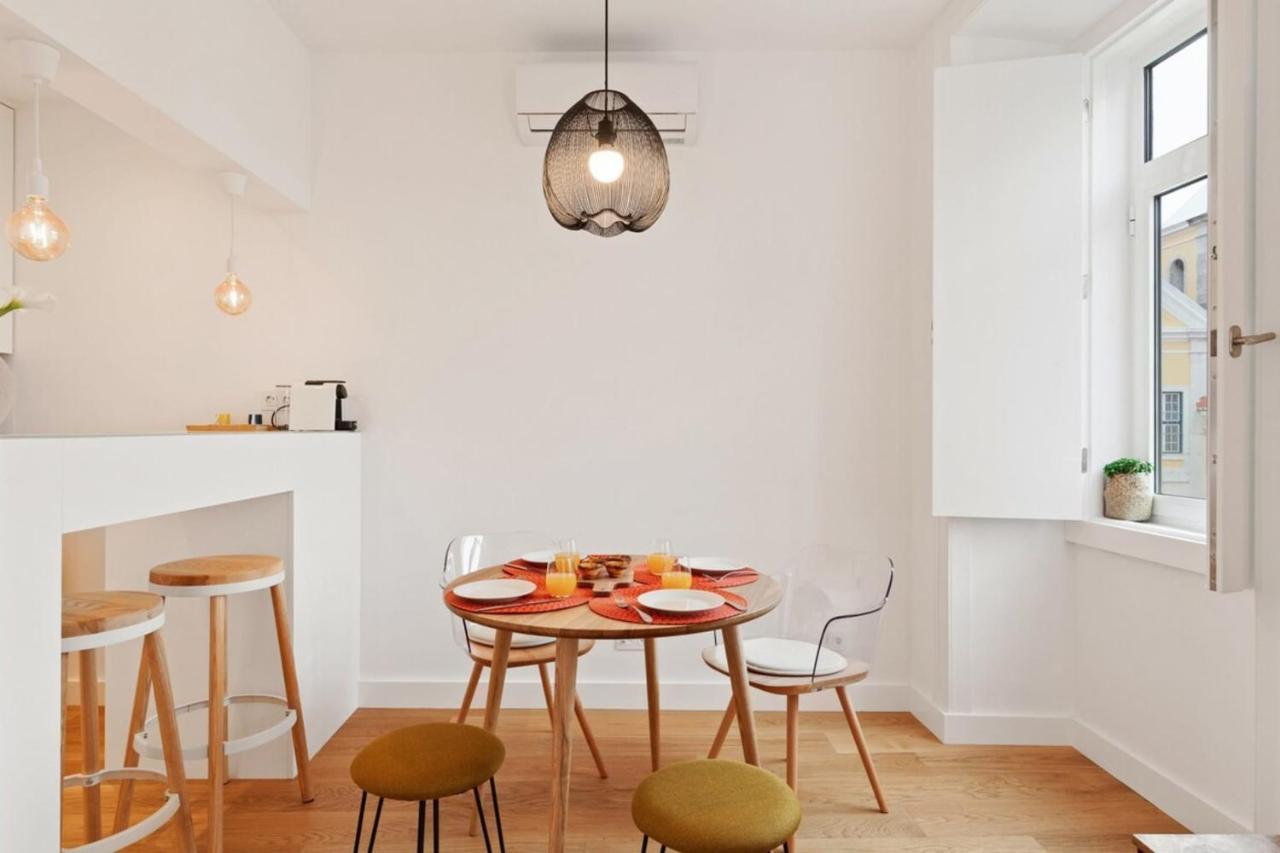 Modern Portuguese 1 Bedroom Apartment In Belem Lisboa Exterior foto